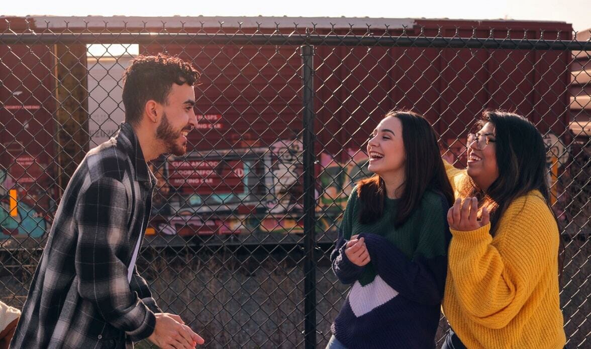 How to Flirt – A Brief Guide