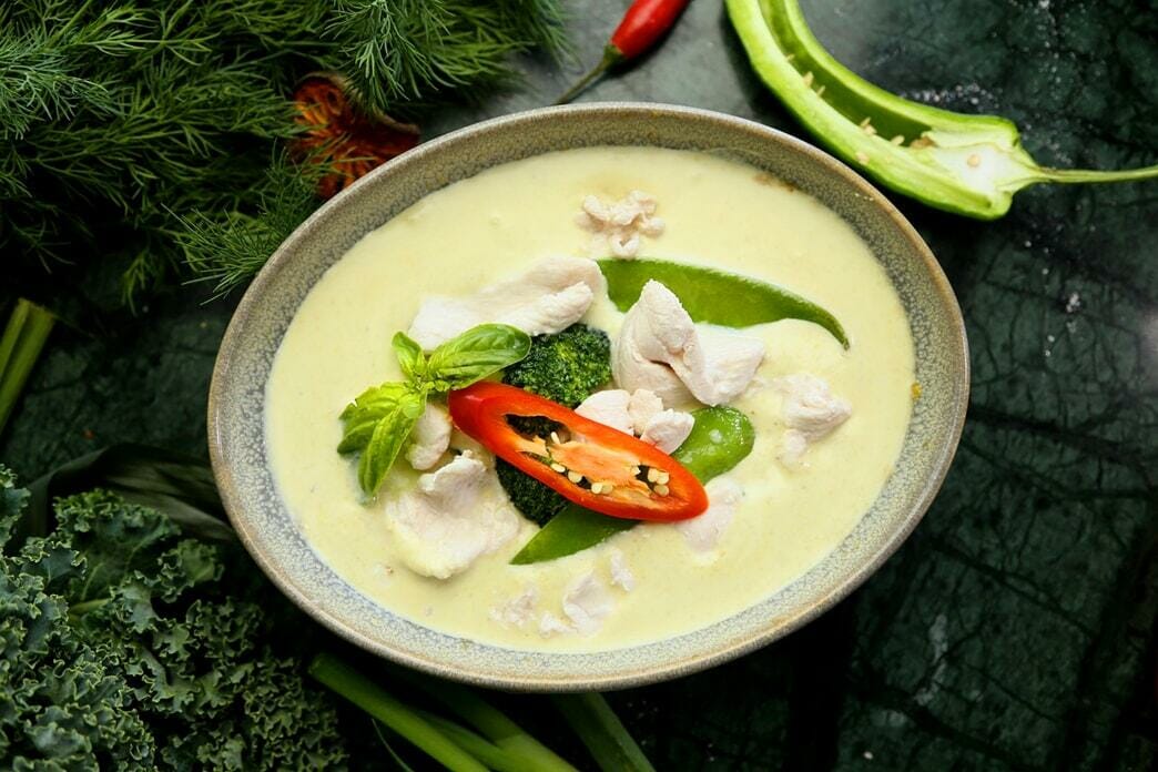 How Do You Make Thai Green Curry Vegetarian?