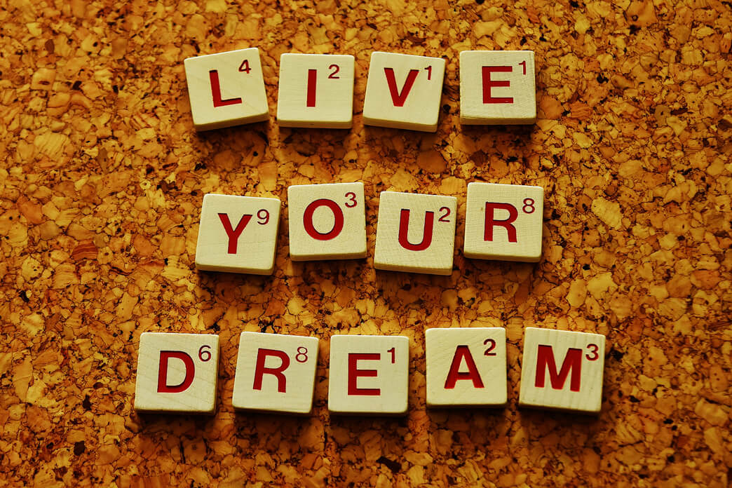 What Are the Common Motivators in the Workplace That Improve Employee Experience?